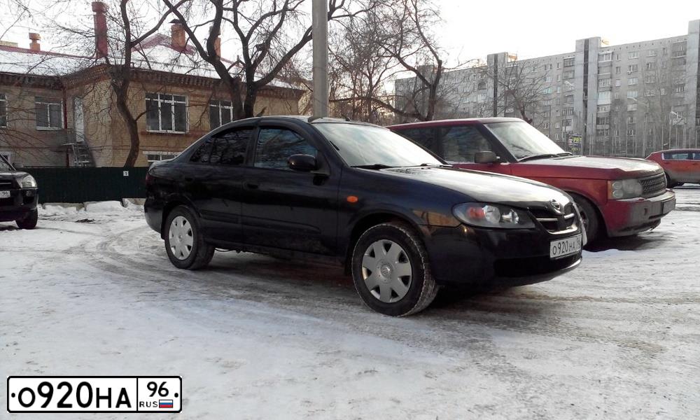 Фото автомобиля NISSAN ALMERA, 2004 — госномер О920НА96. Цвет: ЧЕРНЫЙ