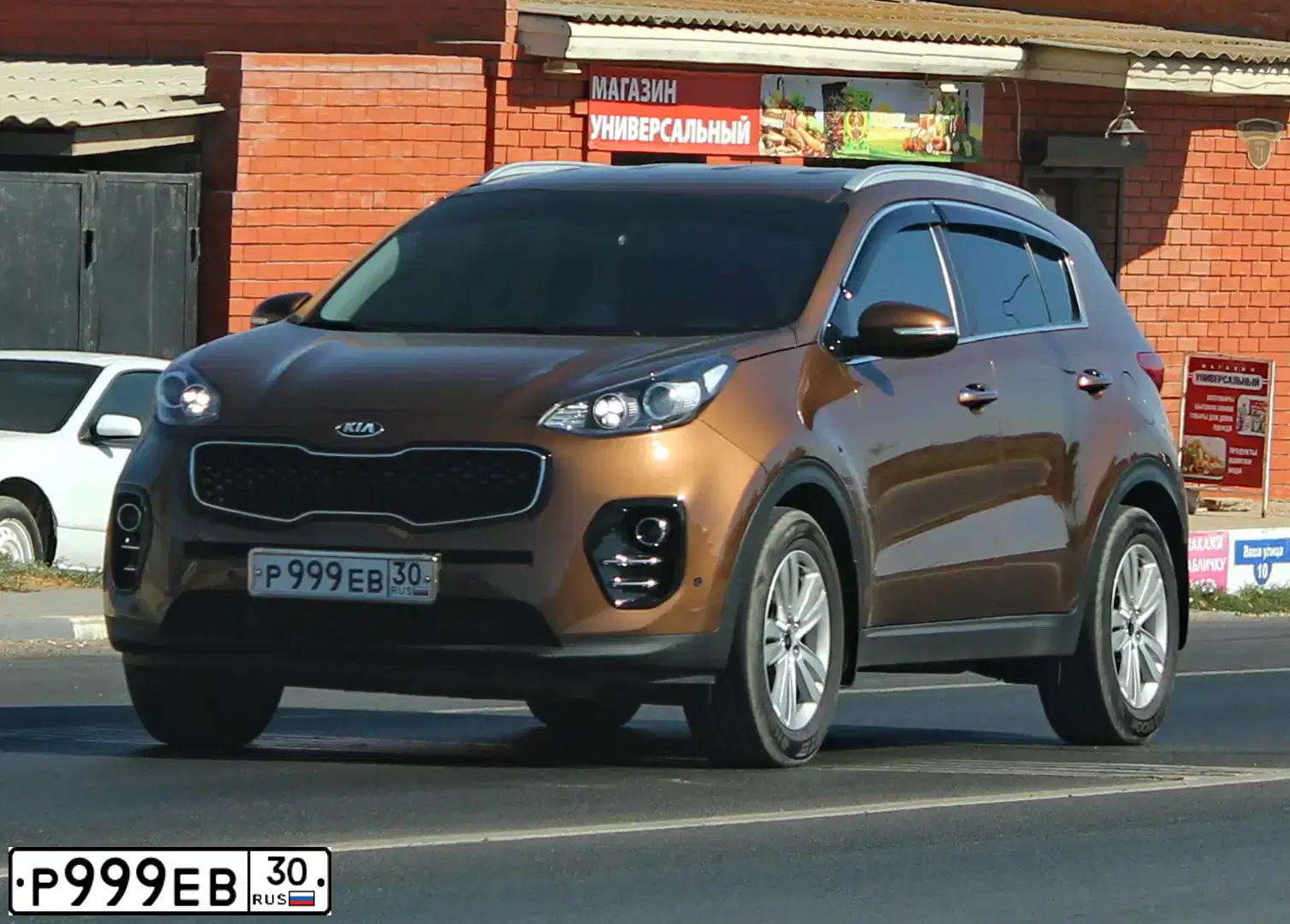 Фото автомобиля KIA SPORTAGE, 2016 — госномер А677УУ92