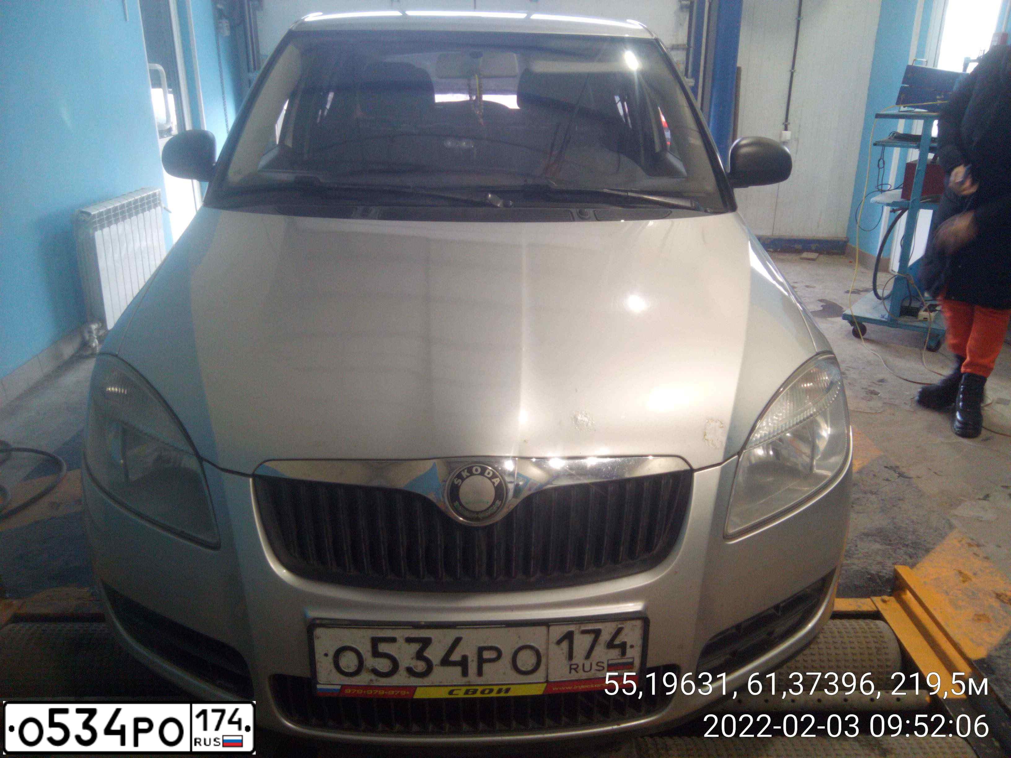 Фото автомобиля SKODA FABIA, 2007 — госномер Т507ЕС196. Цвет: СЕРЕБРИСТЫЙ