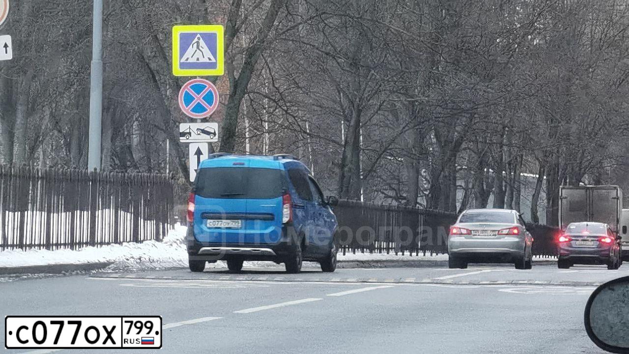 Фото автомобиля GAZ 3302 GAZEL, 2013 — госномер К111ХВ77. Цвет: БЕЛЫЙ