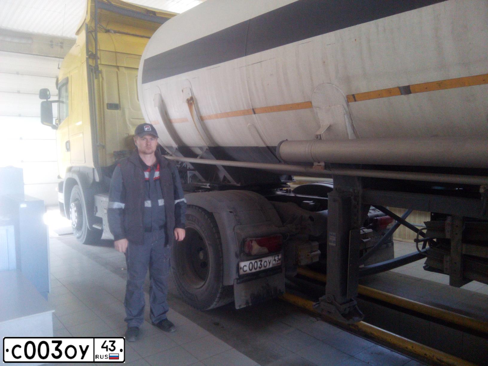 Фото автомобиля SCANIA A SERIE G 4X2, 2015 — госномер С003ОУ43. Цвет: ЖЕЛТЫЙ
