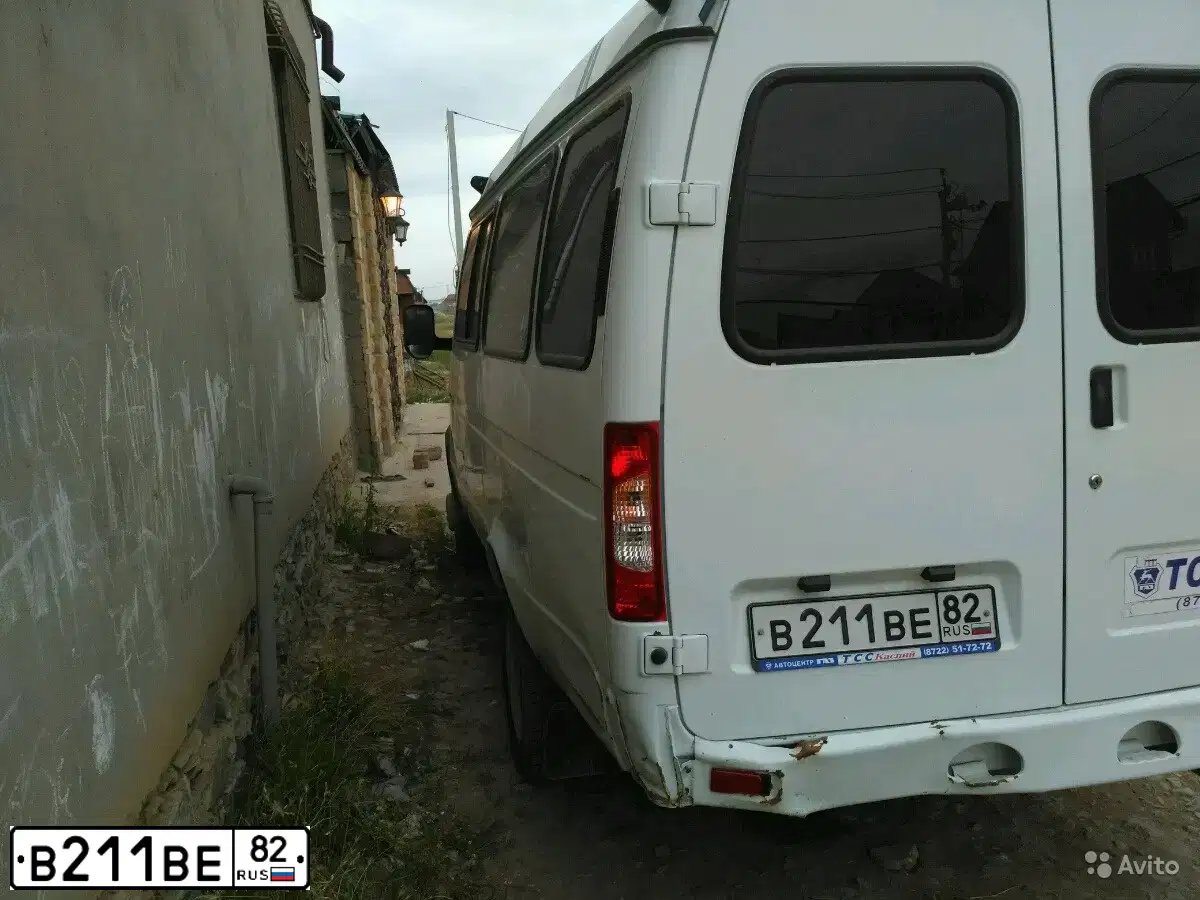 Фото автомобиля GAZ 3221 EL, 2015 — госномер Х984ТК05. Цвет: БЕЛЫЙ