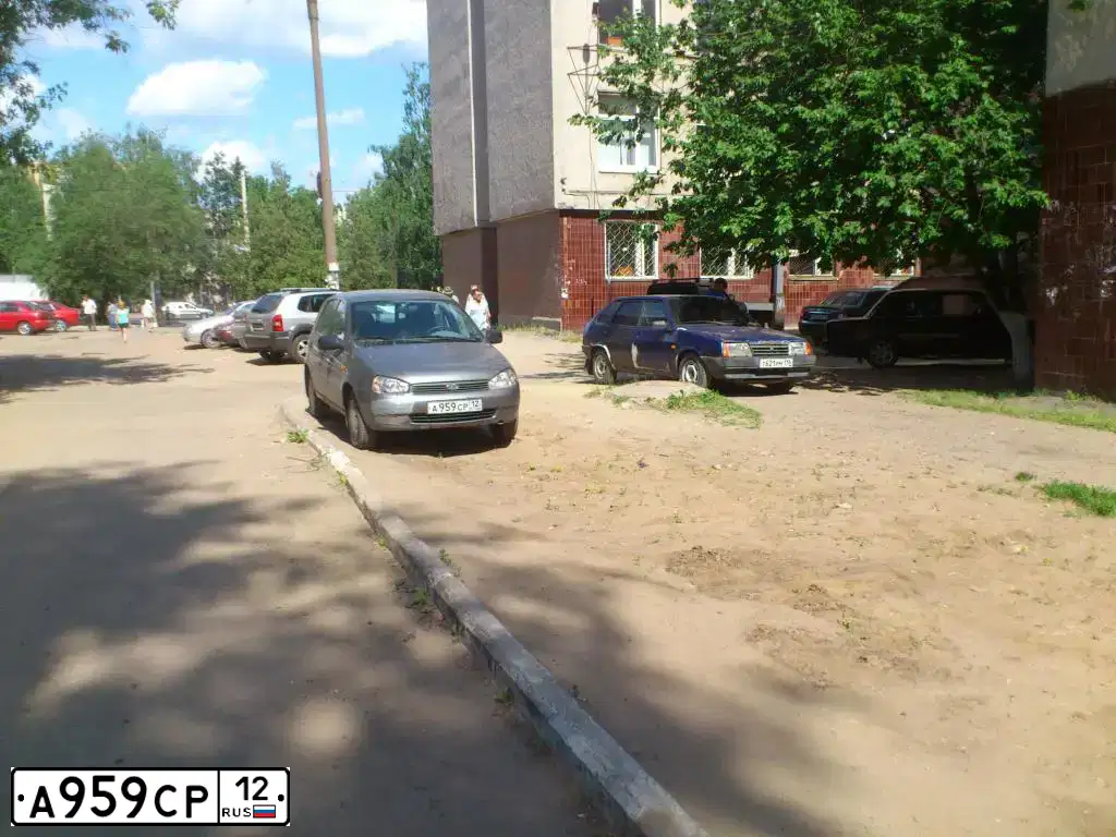 Фото автомобиля LADA 1119 KALINA, 2010 — госномер А959СР12. Цвет: ТЕМНО-СЕРЫЙ МЕТАЛЛИК