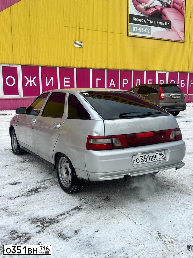 Фото автомобиля LADA 2112, 2007 — госномер Р810НУ116. Цвет: СВЕТЛО СЕРЕБРИСТЫЙ МЕТАЛЛ