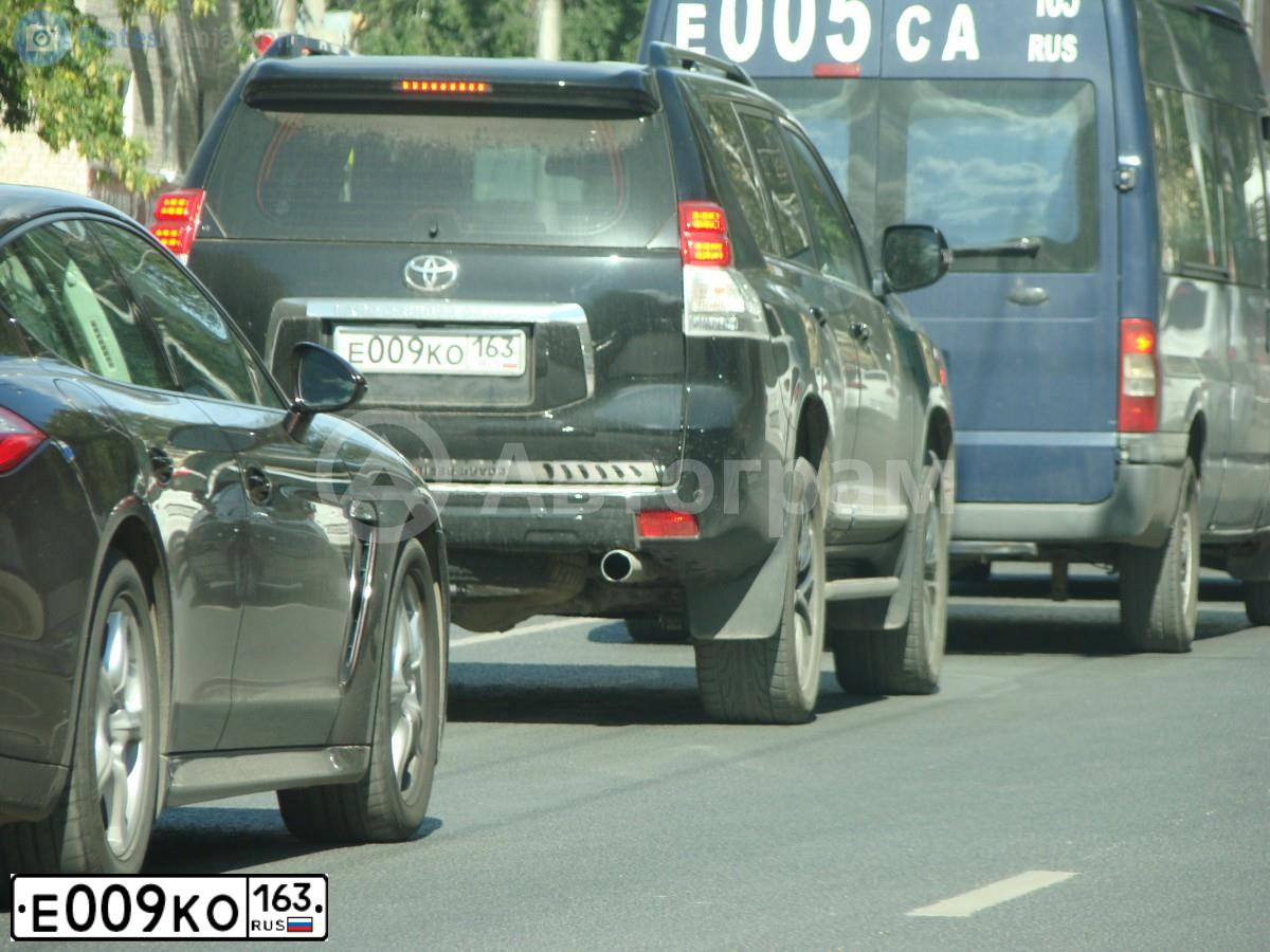 Фото автомобиля TOYOTA LANDCRUISER, 2013 — госномер К853КТ763. Цвет: ЧЕРНЫЙ