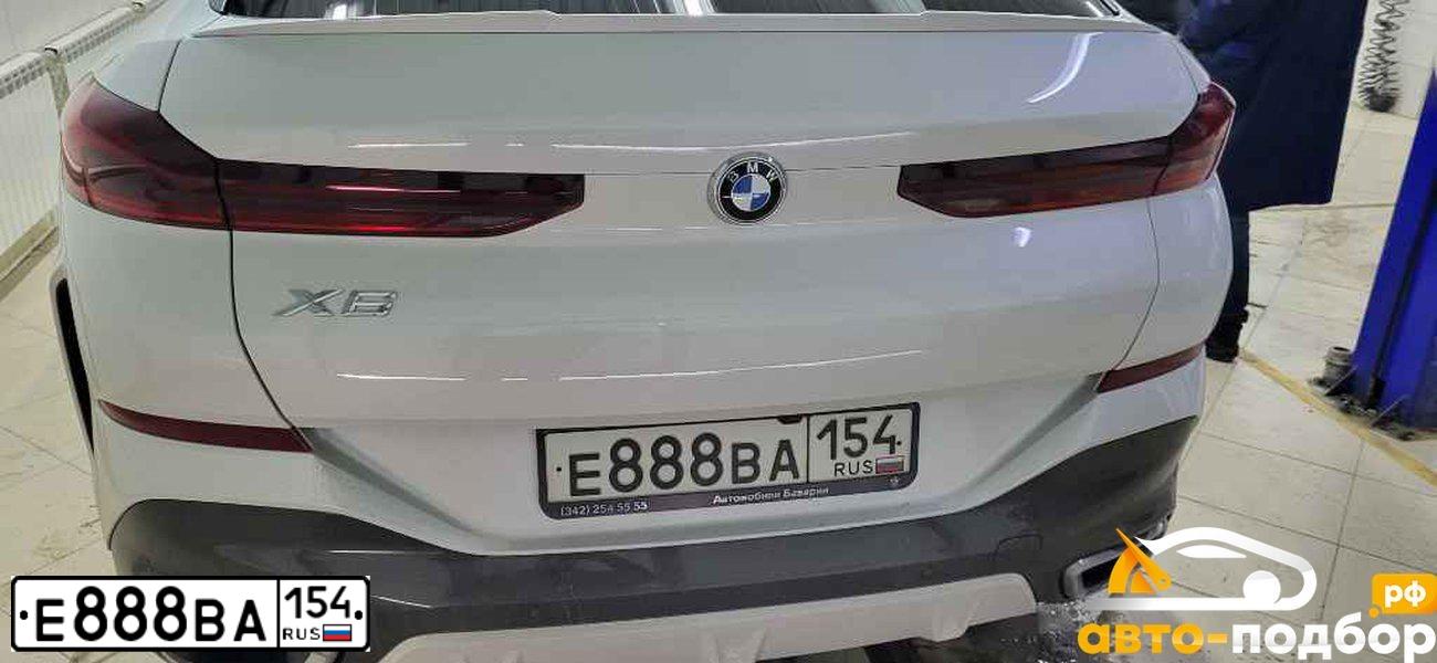 Фото автомобиля INFINITI QX50 /EX/, 2013 — госномер Е888ВА154. Цвет: ЧЕРНЫЙ