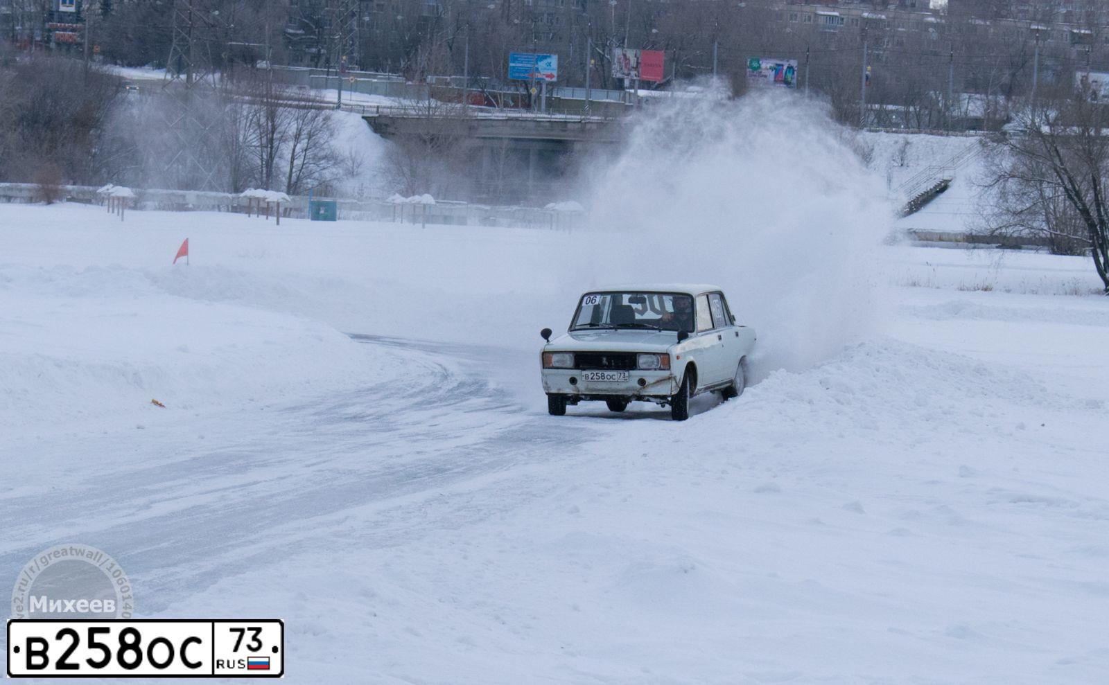 Фото автомобиля VAZ 2105 LADA, 1991 — госномер В258ОС73. Цвет: Белый