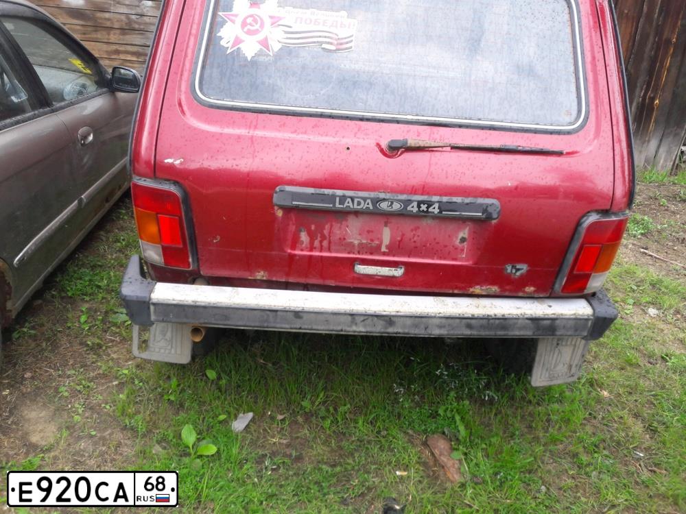 Фото автомобиля LADA 2121 NIVA, 1990 — госномер Е920СА68. Цвет: Белый