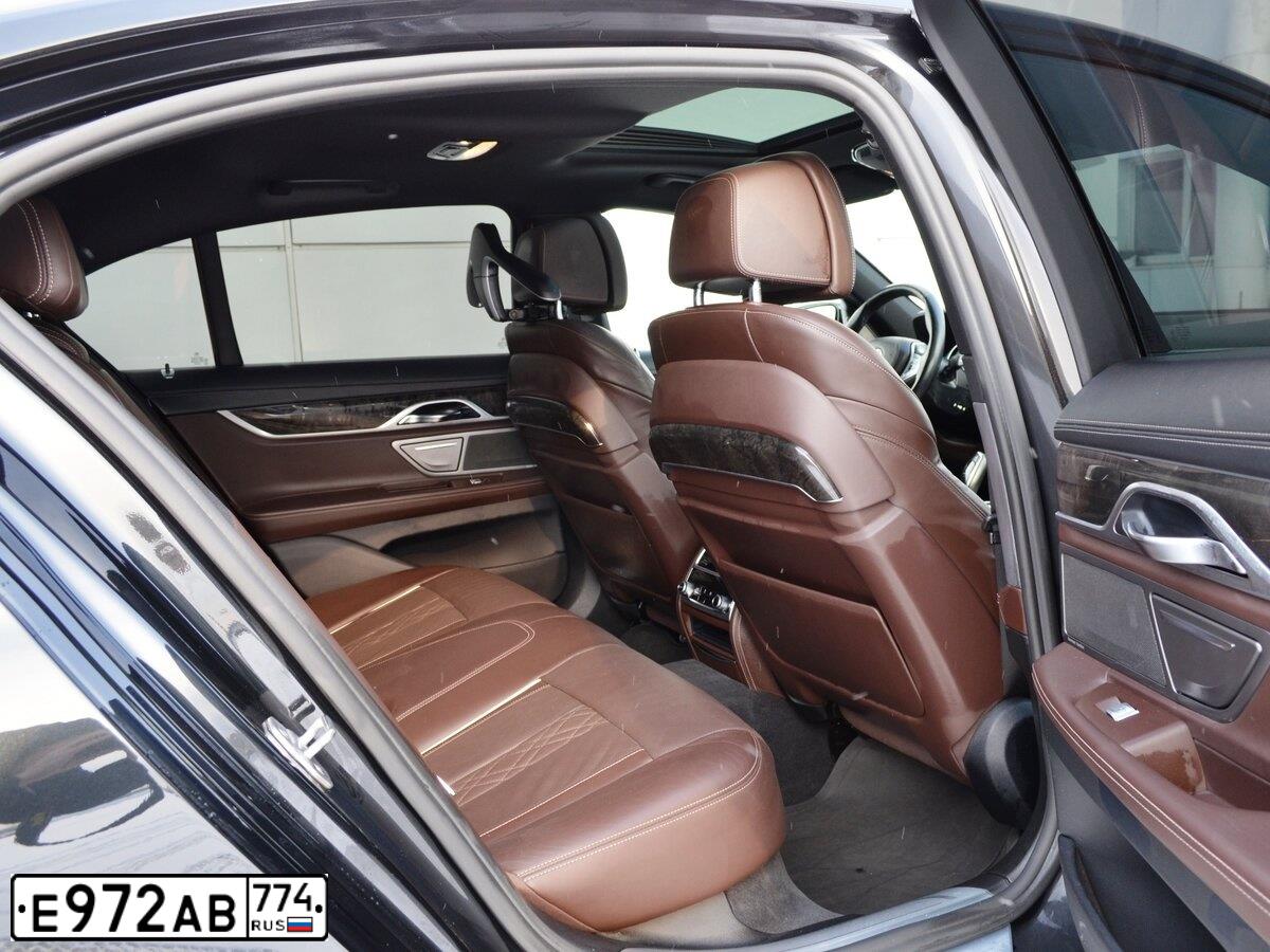 Фото автомобиля BMW 730, 2016 — госномер Р867НМ45