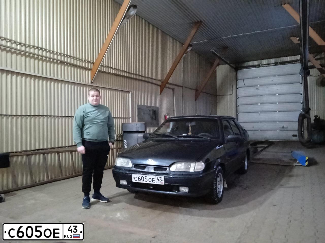Фото автомобиля LADA 2115, 2005 — госномер Н315ТК35