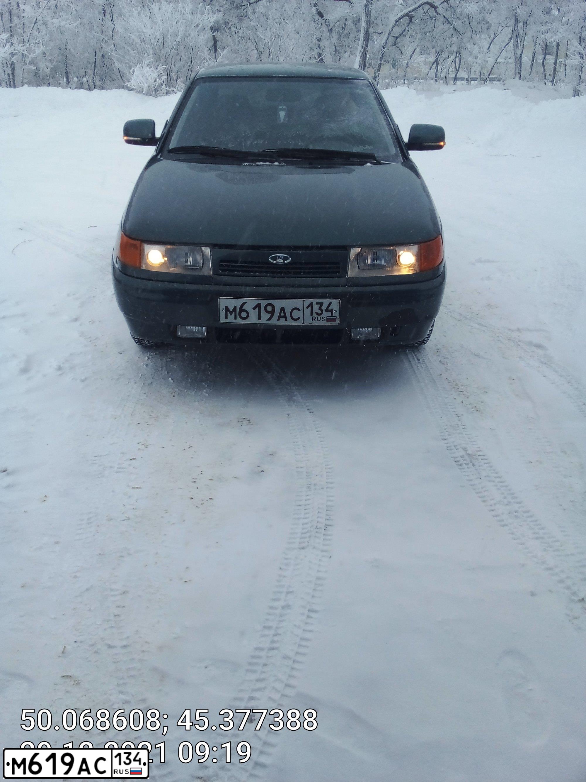 Фото автомобиля LADA 2110 BOGDAN, 2010 — госномер К997ТВ134. Цвет: сине-зеленый