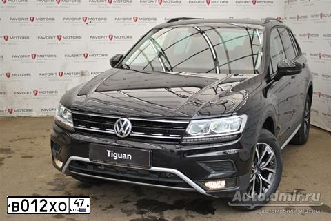 Фото автомобиля VOLKSWAGEN TIGUAN, 2019 — госномер В012ХО47. Цвет: БЕЖЕВЫЙ