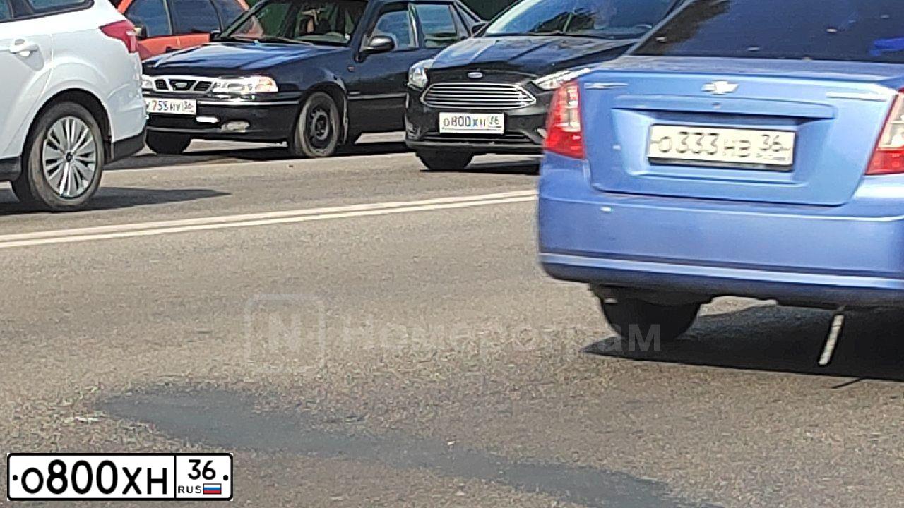 Фото автомобиля AUDI Q7, 2015 — госномер К384КЕ136. Цвет: КОРИЧНЕВЫЙ
