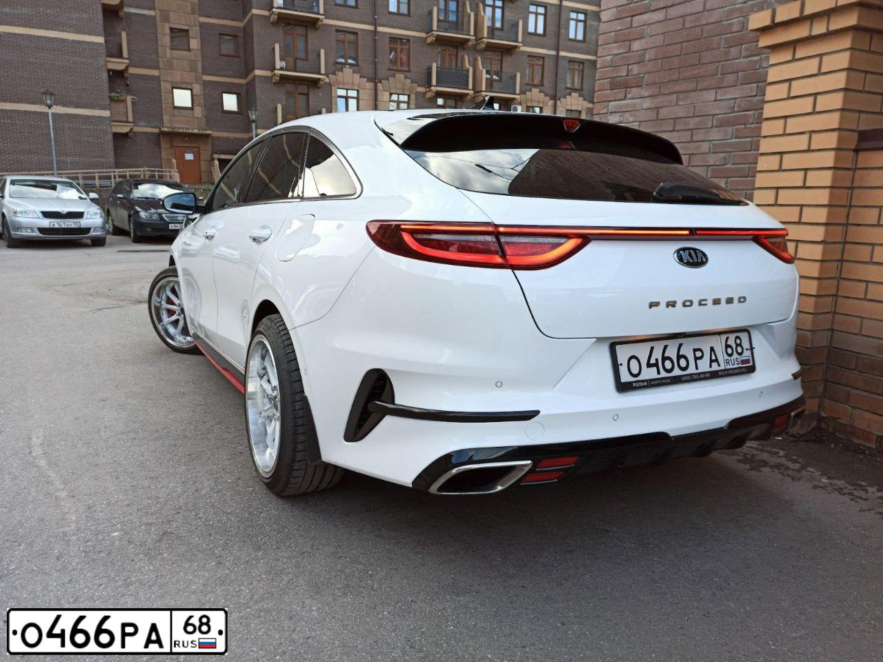 Фото автомобиля KIA CEED, 2019 — госномер О666ЕР193