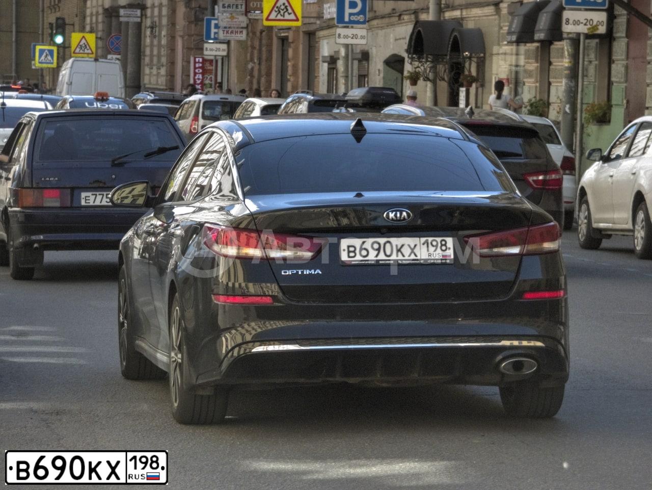 Фото автомобиля KIA OPTIMA, 2018 — госномер У910НВ198