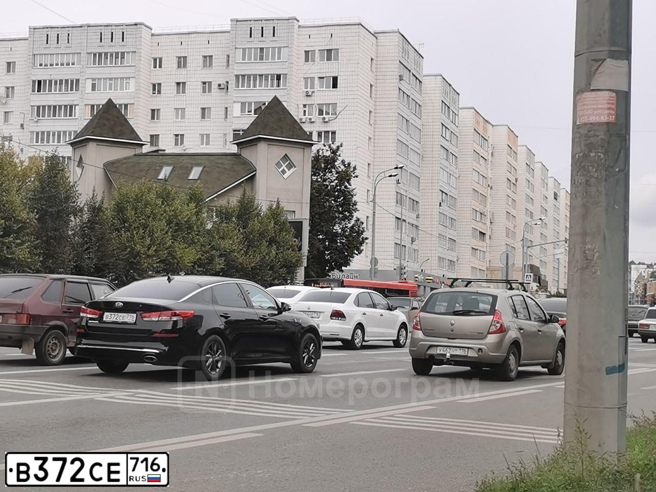 Фото автомобиля KIA MAGENTIS / OPTIMA, 2019 — госномер В372СЕ716. Цвет: ЧЕРНЫЙ