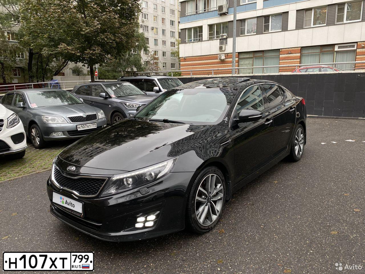 Фото автомобиля SKODA OCTAVIA, 2012 — госномер Н272КК199. Цвет: СЕРЫЙ