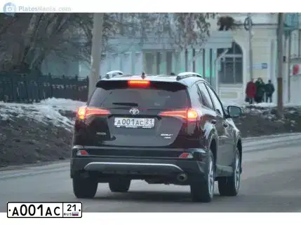 Фото автомобиля TOYOTA RAV4, 2016 — госномер А001АС21. Цвет: ЧЕРНЫЙ МЕТАЛЛИК