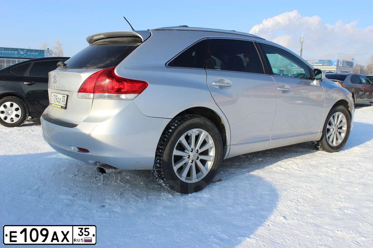 Фото автомобиля KIA RIO, 2013 — госномер Е109АХ35. Цвет: Белый