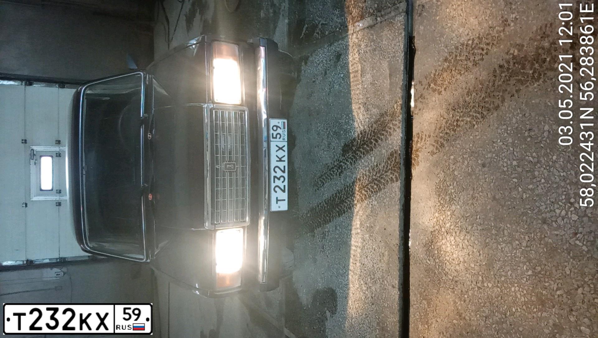 Фото автомобиля LADA 2107, 2010 — госномер Т232КХ59. Цвет: ТЕМНО-ВИШНЕВЫЙ