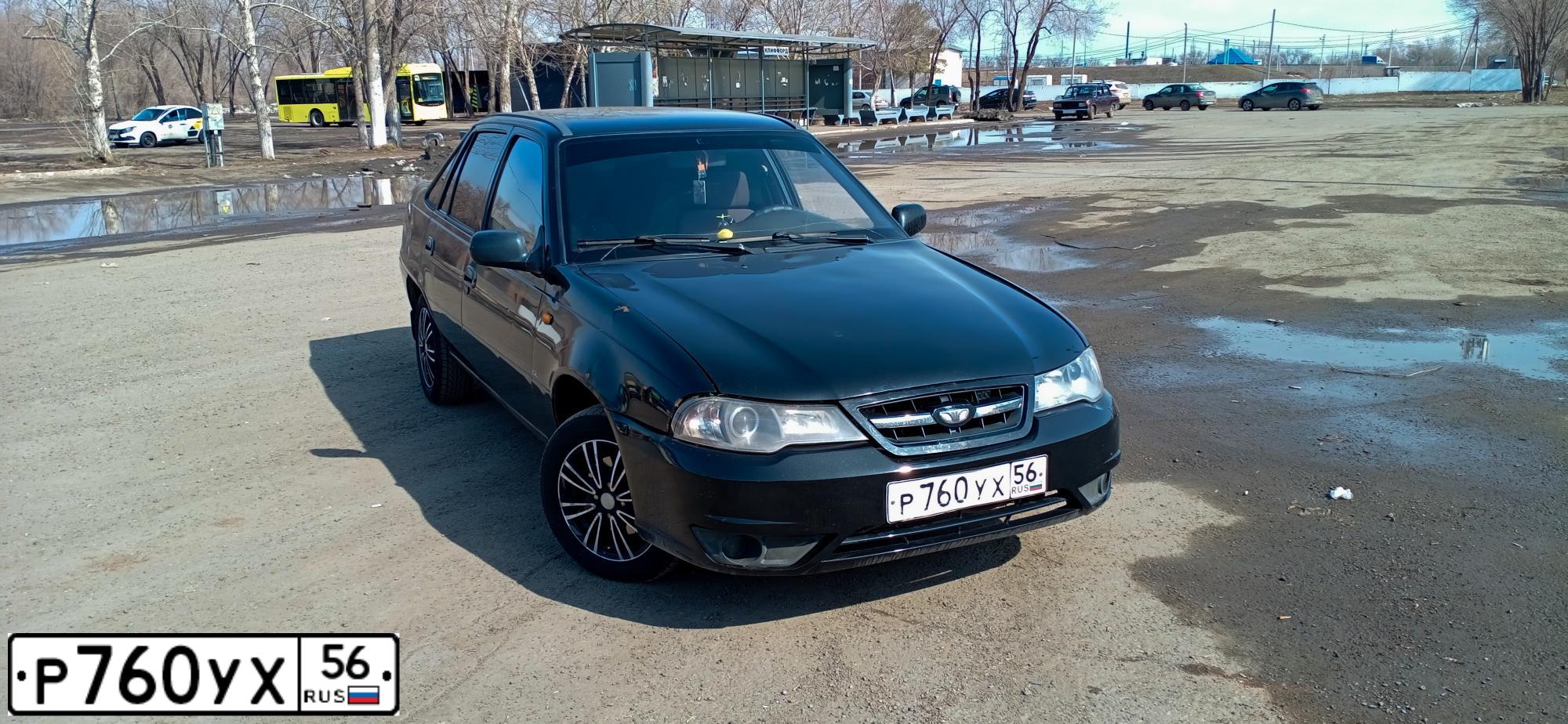 Фото автомобиля DAEWOO NEXIA, 2009 — госномер М464РХ67. Цвет: КОРАЛЛОВО-ЧЕРНЫЙ