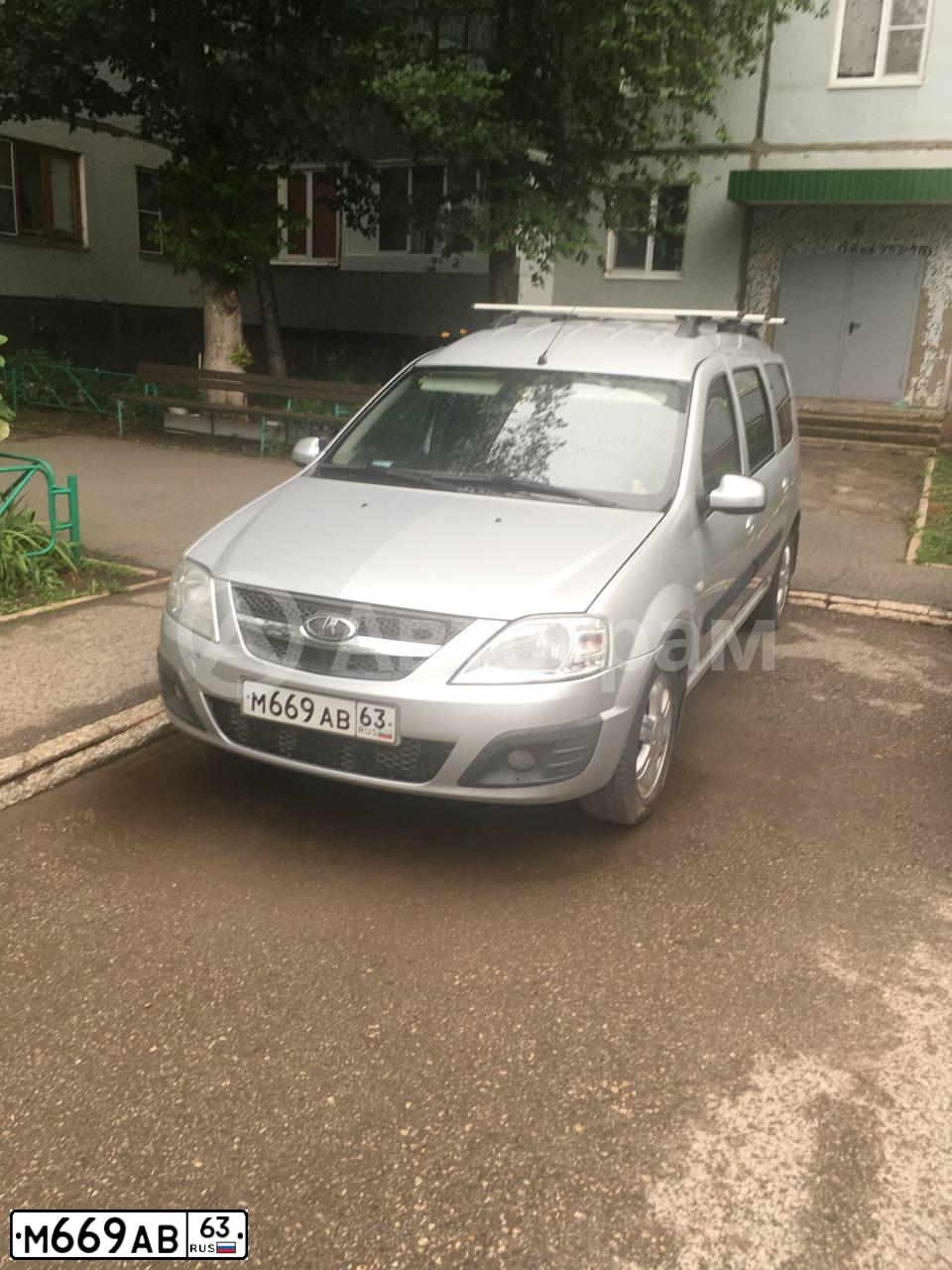 Фото автомобиля LADA LARGUS, 2015 — госномер М669АВ63. Цвет: серебристый