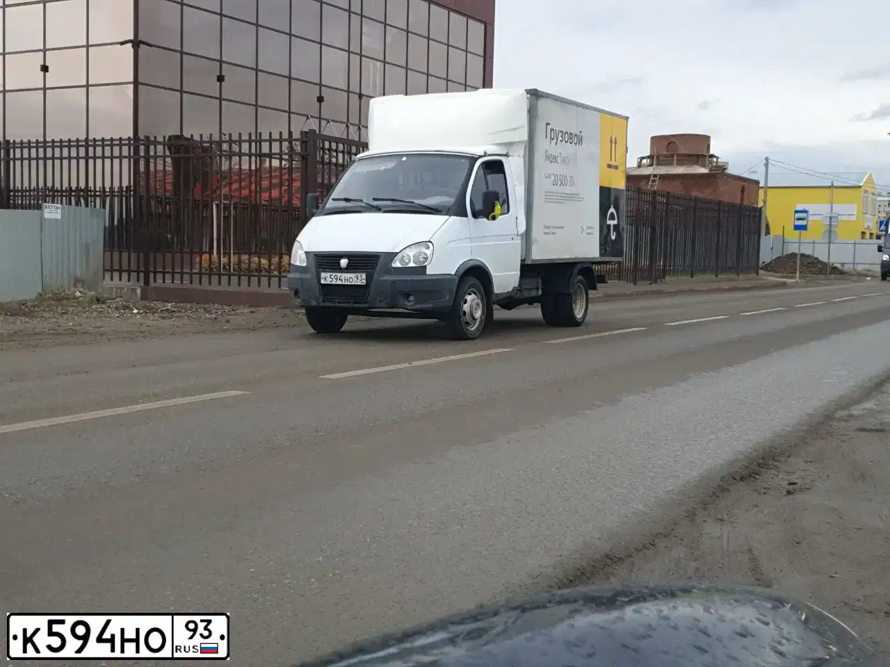 Фото автомобиля FORD TRANSIT, 2001 — госномер У612КВ193