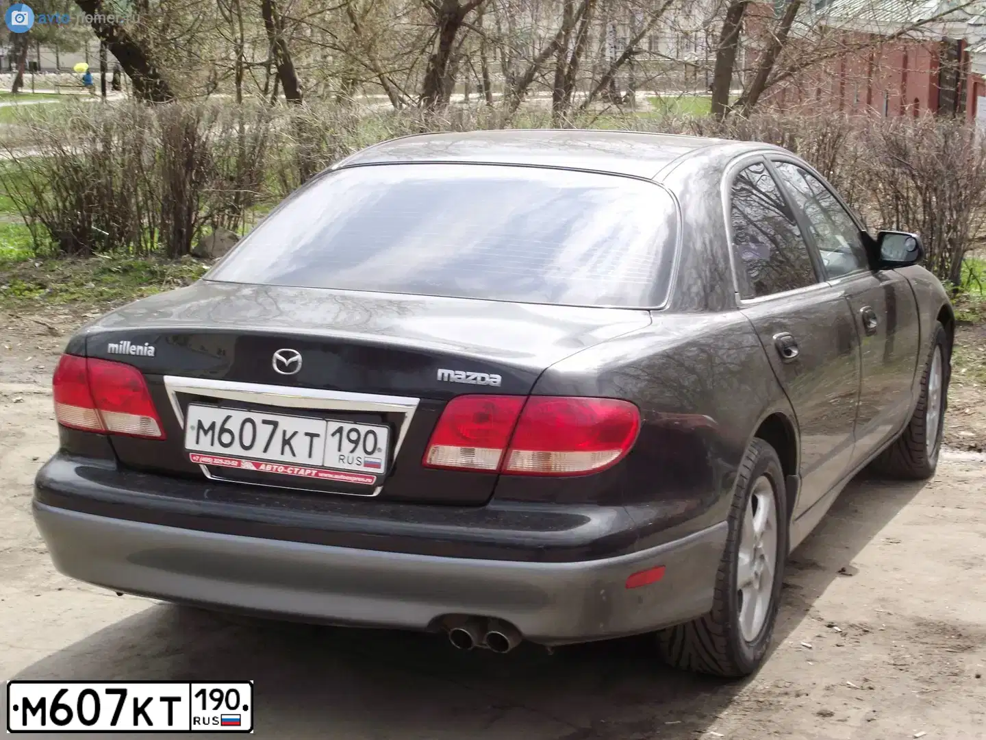 Фото автомобиля MAZDA MILLENIA, 2001 — госномер С385ХХ56. Цвет: ЧЕРНЫЙ