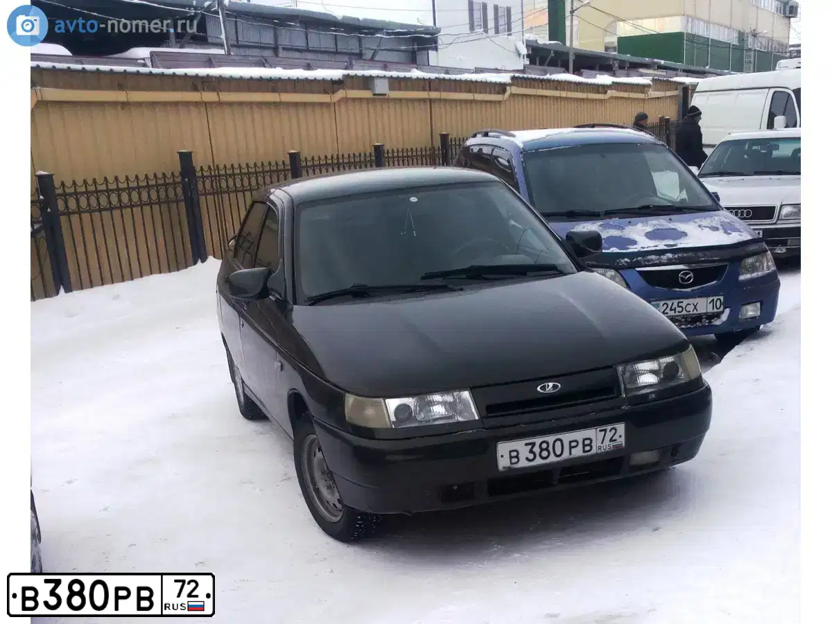 Фото автомобиля LADA 2110 LADA, 2006 — госномер В380РВ72. Цвет: ЗОЛОТИСТЫЙ ТЕМНО-ЗЕЛЕНЫЙ