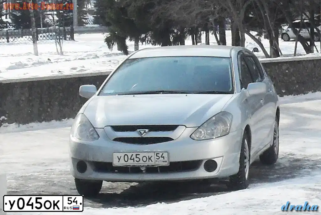 Фото автомобиля TOYOTA CALDINA, 2003 — госномер Р964КО75
