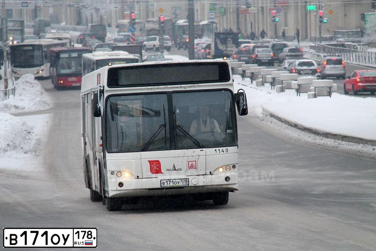Фото автомобиля МАЗ 103485, 2013 — госномер К448УТ147. Цвет: Белый