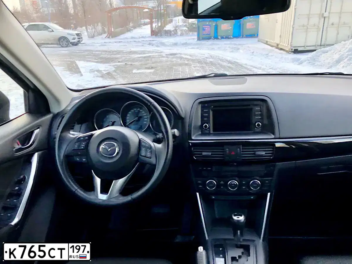 Фото автомобиля MAZDA CX-5, 2011 — госномер Х063ЕТ18. Цвет: СЕРЕБРИСТЫЙ