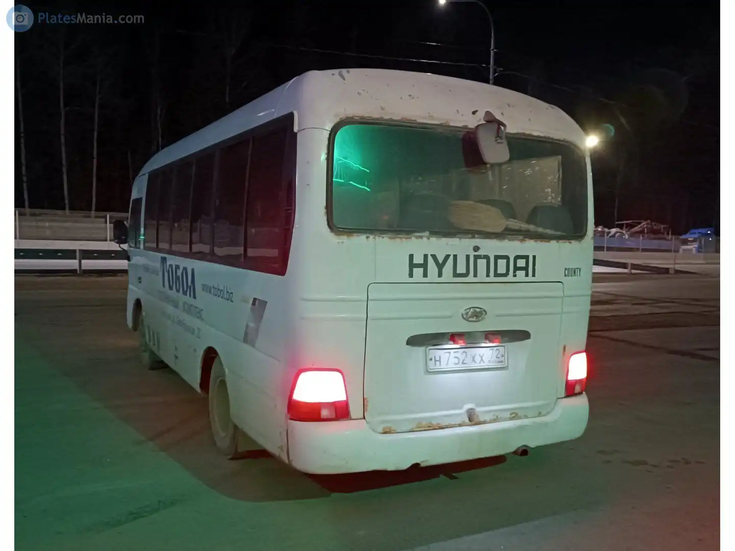 Фото автомобиля HYUNDAI COUNTY, 2012 — госномер Н752ХХ72. Цвет: БЕЛЫЙ