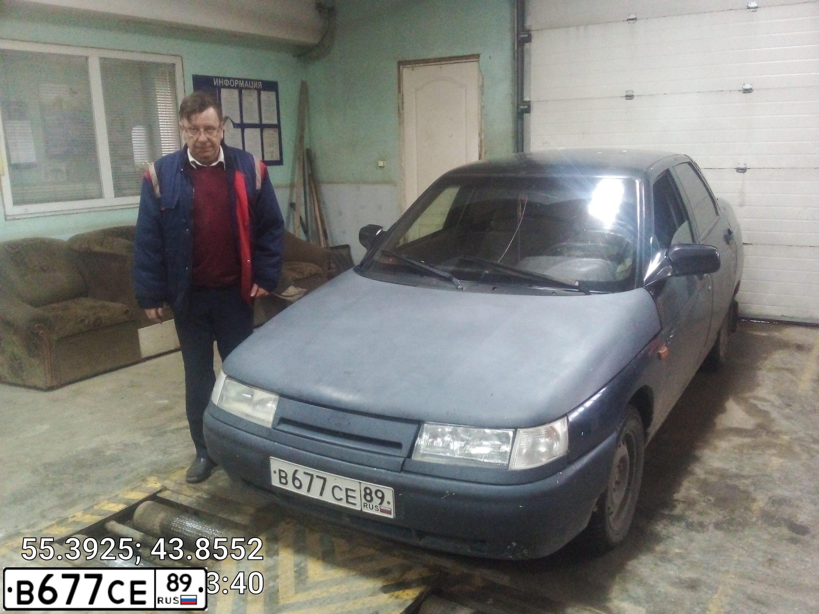 Фото автомобиля LADA 2110, 2006 — госномер В677СЕ89. Цвет: ГРАФИТОВЫЙ МЕТАЛЛИК