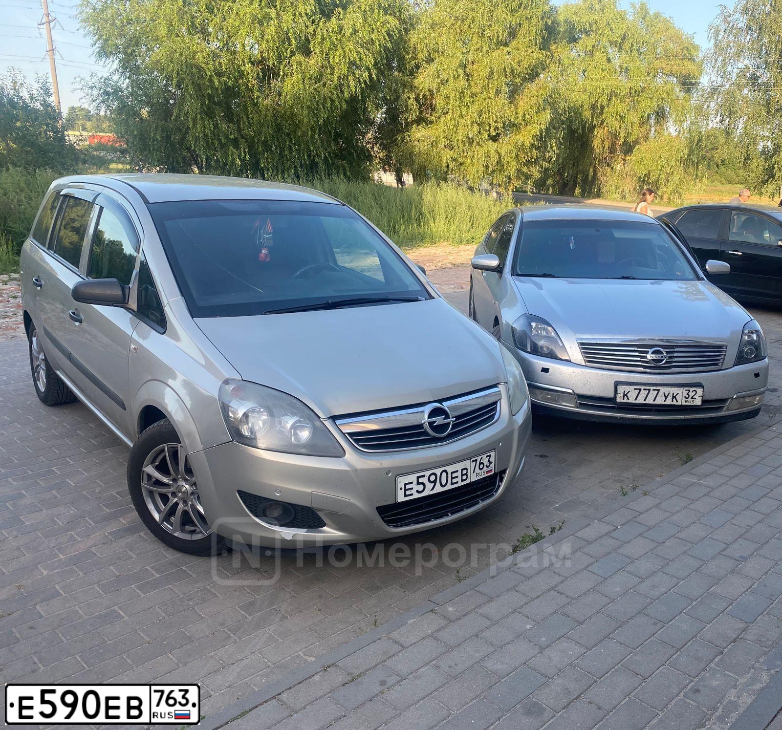 Фото автомобиля OPEL ZAFIRA, 2008 — госномер Е590ЕВ763. Цвет: БЕЖЕВО-СЕРЫЙ