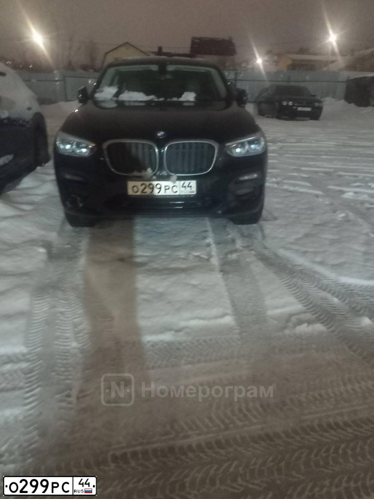 Фото автомобиля BMW X4, 2020 — госномер О299РС44. Цвет: ЧЕРНЫЙ