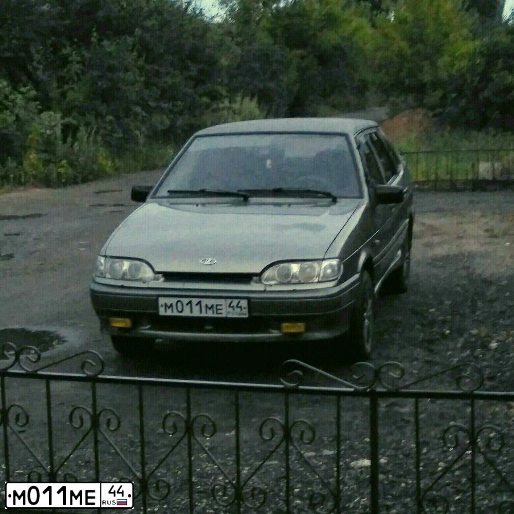 Фото автомобиля LADA 217230 LADA PRIORA, 2010 — госномер Р127НА05. Цвет: Белый