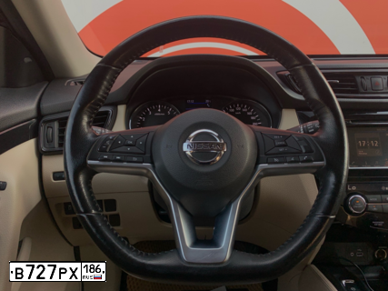 Фото автомобиля NISSAN X-TRAIL, 2020 — госномер О900ЕМ134. Цвет: ЗЕЛЕНЫЙ