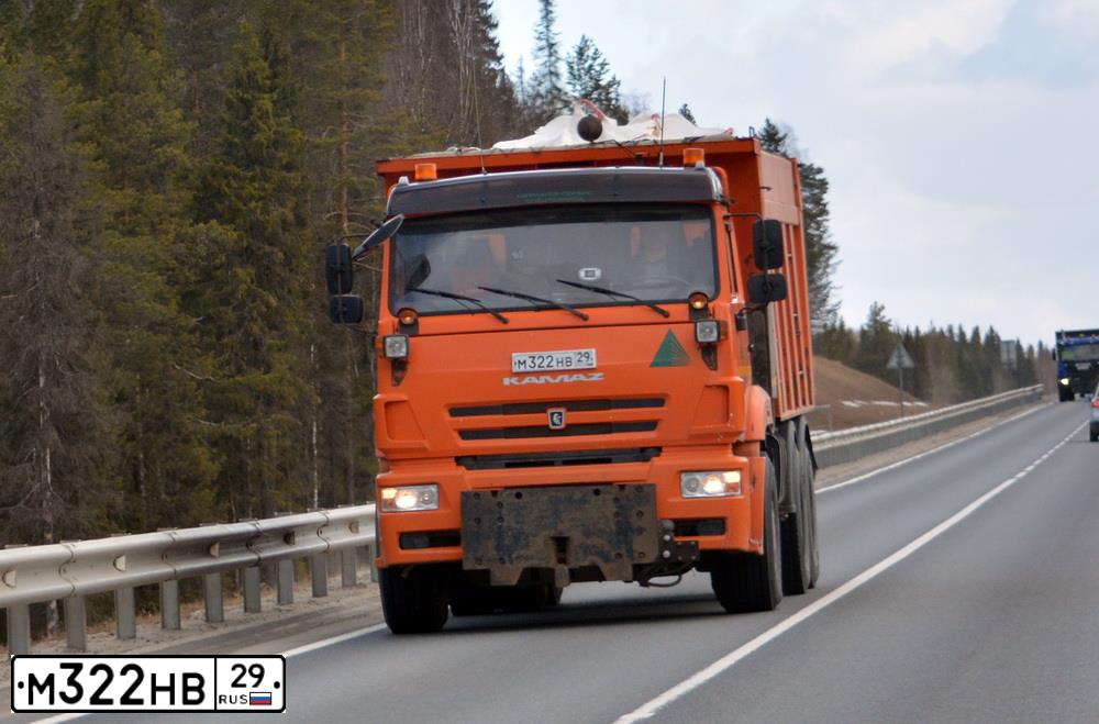 Фото автомобиля KAMAZ 6520, 2014 — госномер Е519АО147