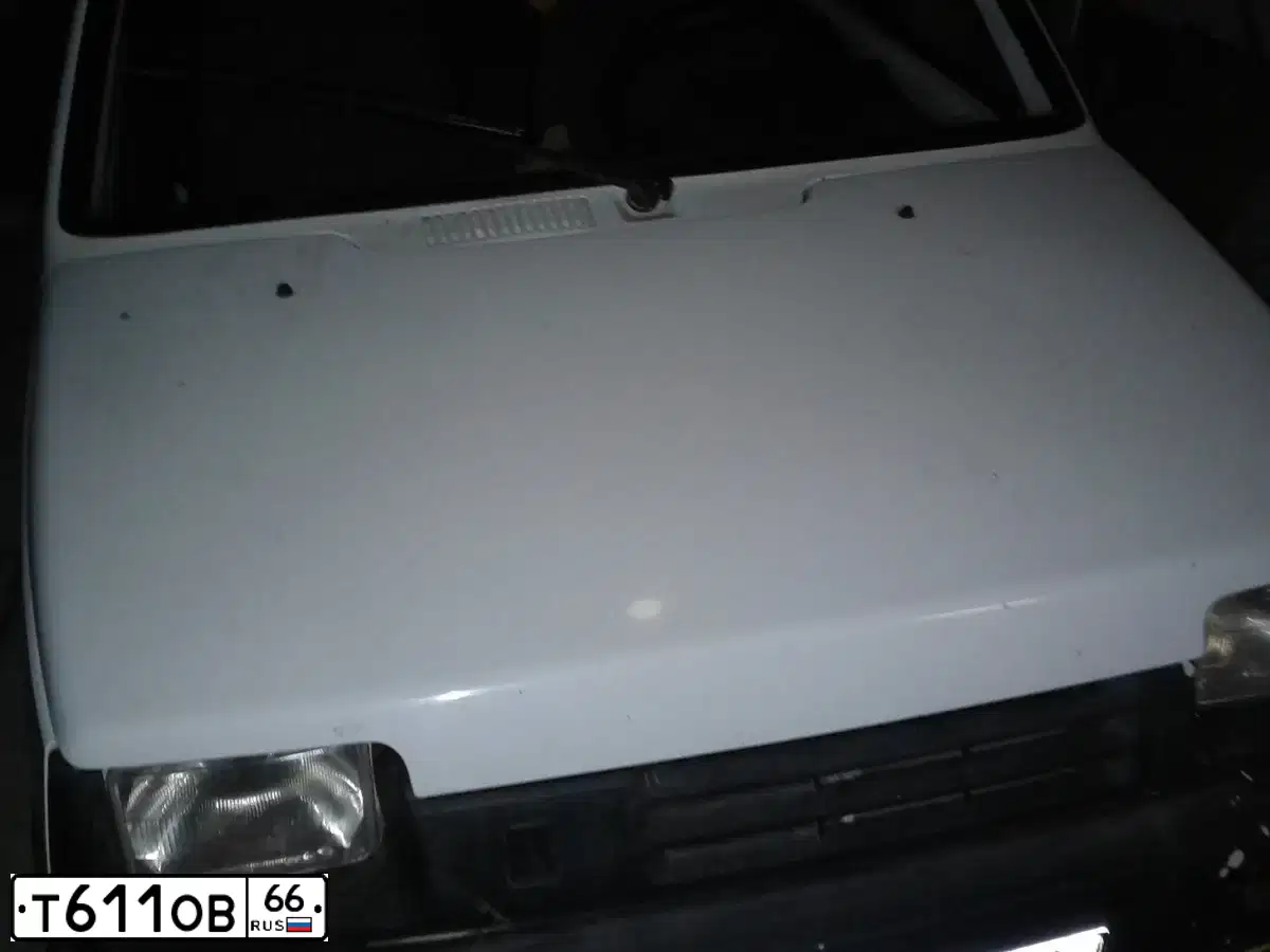 Фото автомобиля SEAZ OKA, 2004 — госномер Т611ОВ66. Цвет: Белый