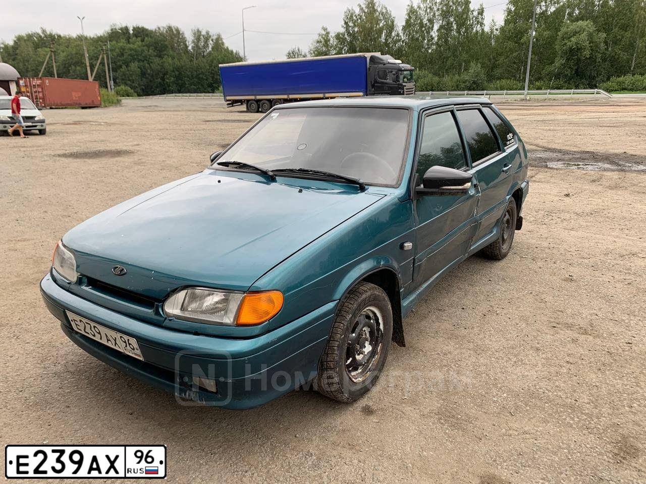 Фото автомобиля LADA 2114 SAMARA, 2003 — госномер Е239АХ96. Цвет: ЗЕЛЕНЫЙ