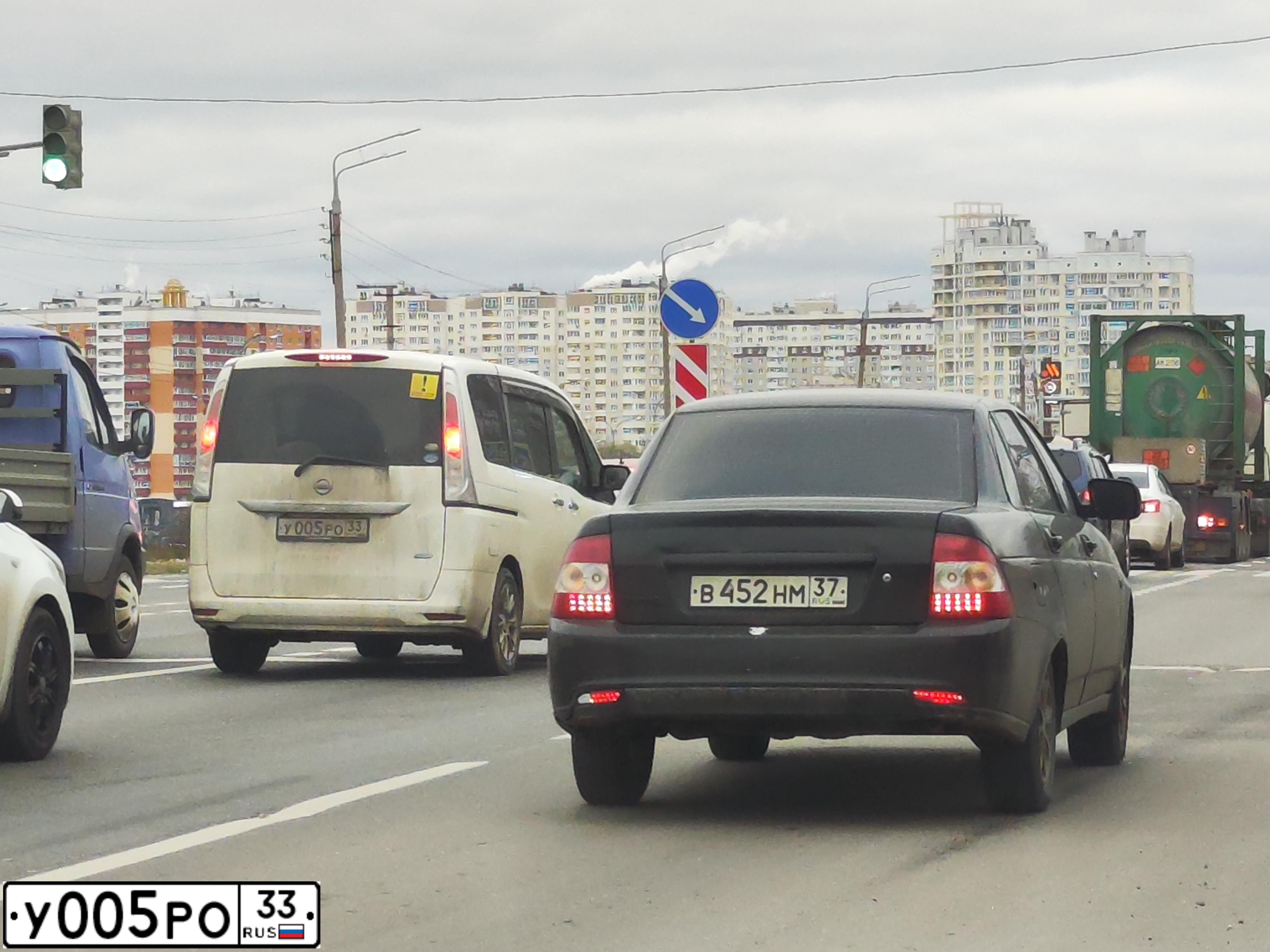 Фото автомобиля RENAULT KOLEOS, 2008 — госномер О956СС44. Цвет: СЕРЫЙ