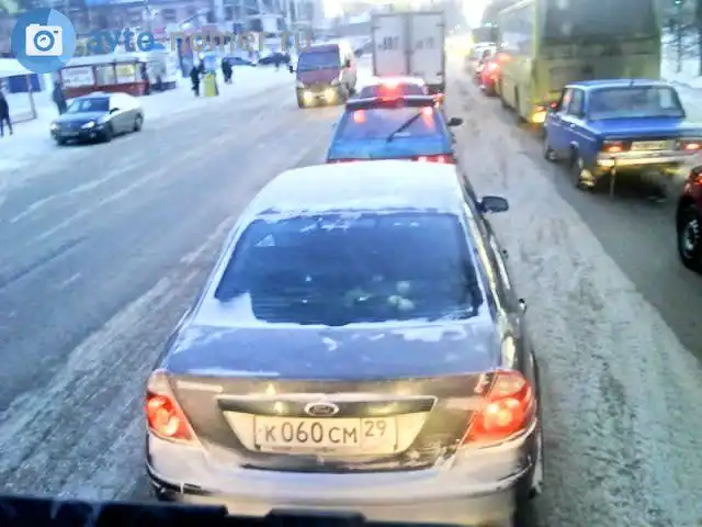 Фото автомобиля FORD MONDEO, 2005 — госномер К060СМ29. Цвет: ТЕМНО-СИНИЙ