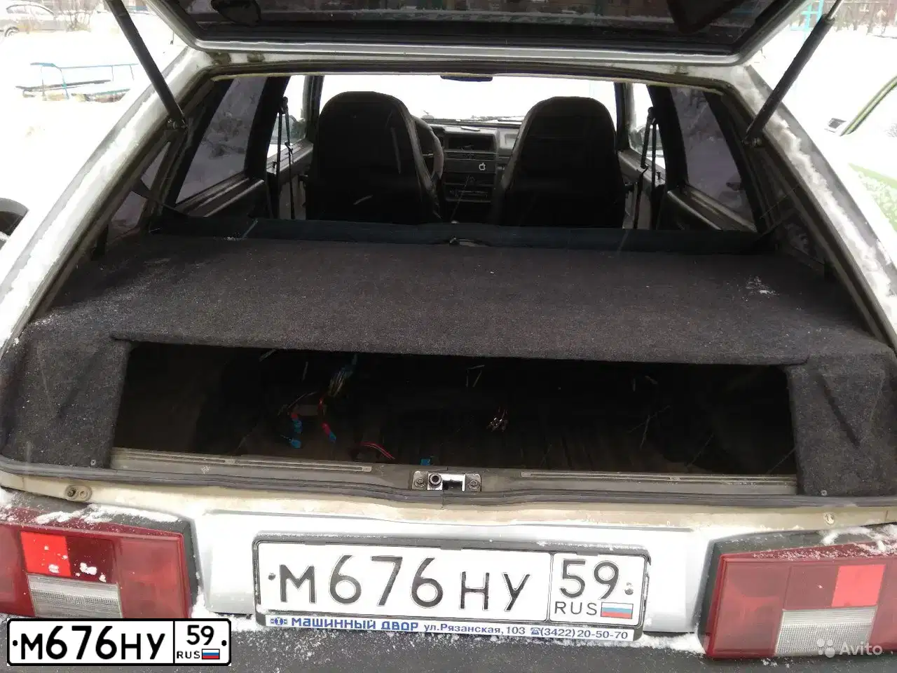 Фото автомобиля LADA 2109 SAMARA, 2003 — госномер К058ХС159. Цвет: СВЕТЛО-СЕРЕБРИСТЫЙ МЕТАЛИК