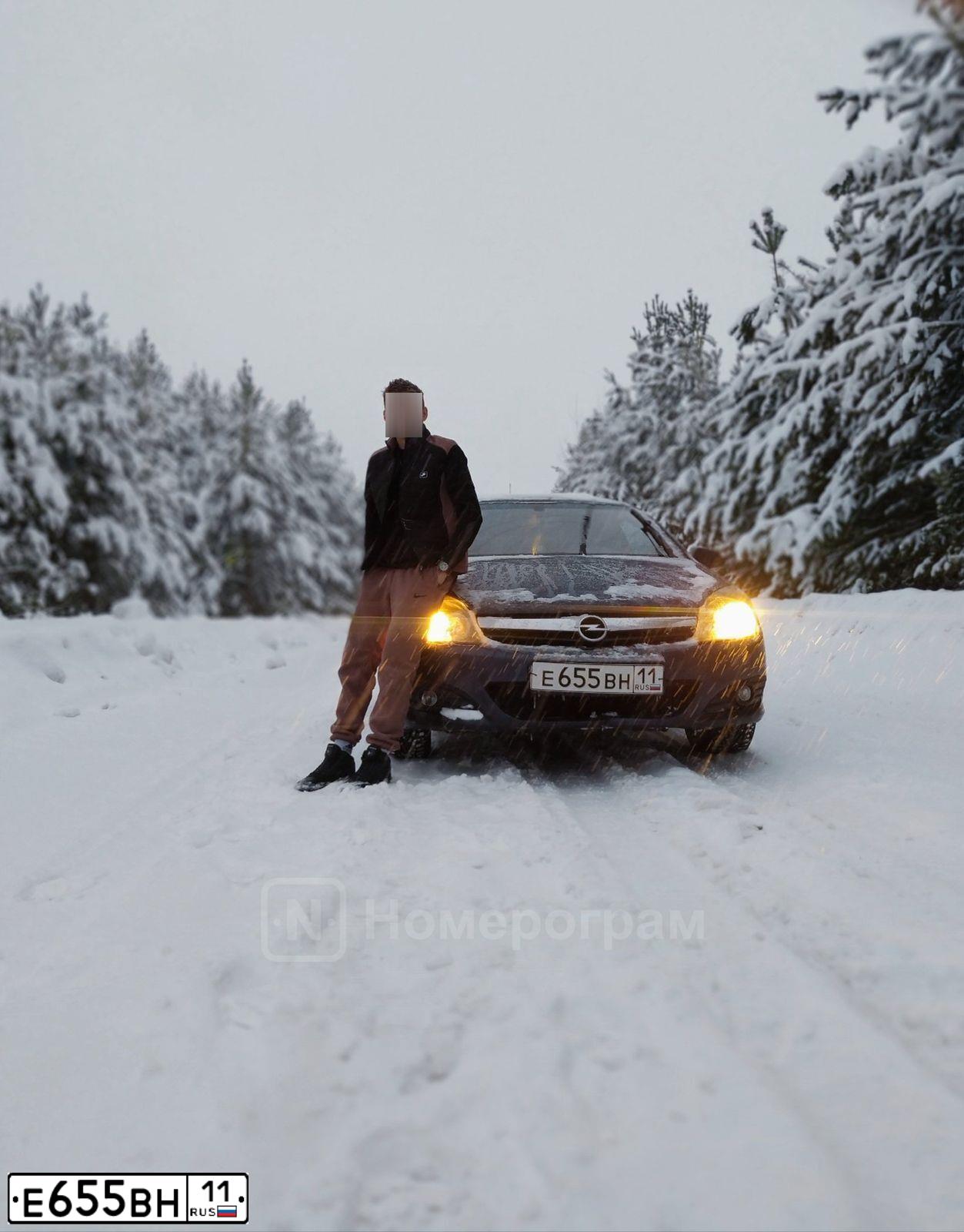 Фото автомобиля OPEL ASTRA, 2006 — госномер М242УО702