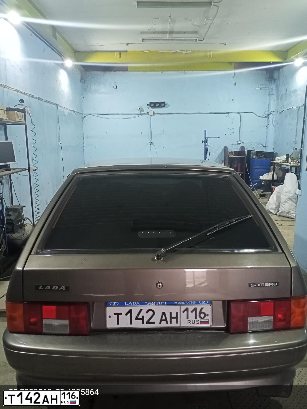 Фото автомобиля LADA 2114 SAMARA, 2013 — госномер В714ОУ156. Цвет: Золотисто-коричневый
