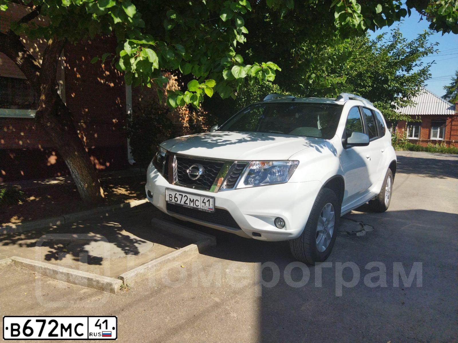 Фото автомобиля NISSAN TERRANO, 2020 — госномер В672МС41. Цвет: Белый