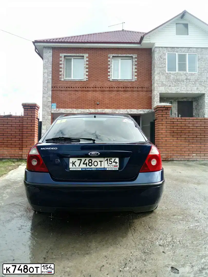 Фото автомобиля FORD MONDEO, 2003 — госномер К748ОТ154. Цвет: ТЕМНО СИНИЙ