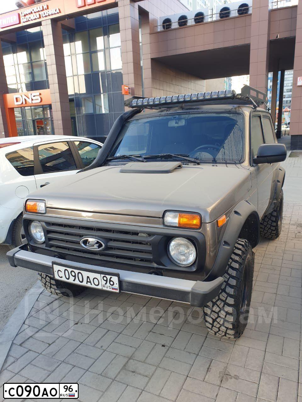 Фото автомобиля LADA 1117 KALINA, 2011 — госномер О917АУ196. Цвет: Белый
