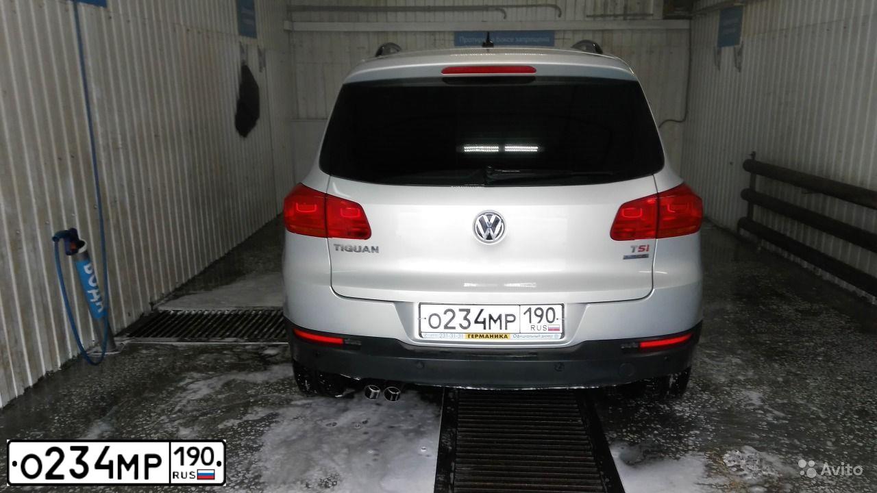 Фото автомобиля KIA VENGA, 2011 — госномер Е961АК50. Цвет: Белый